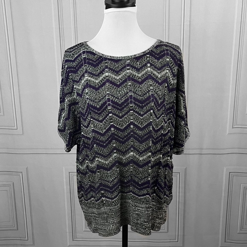 Oversized knit top 🖤